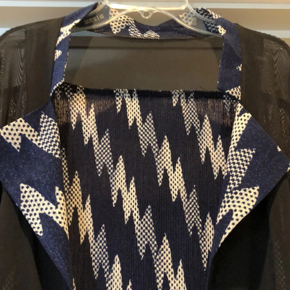 Navy, black, white open jacket, shawl sheer. M or L - Picture 2 of 11